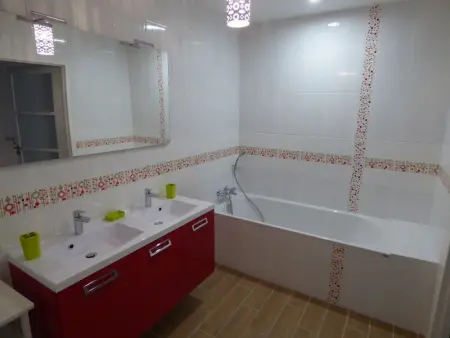 Gîte rénové avec jardin clos, proche plages, Wifi, parking pour voiture électrique - Photo 20