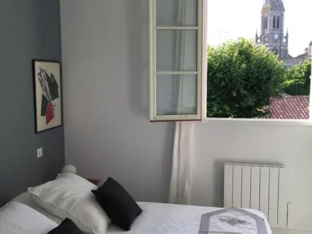 Gîte en plein bourg avec terrasse ensoleillée, vélos à disposition et parking – proche thalasso et plages - Photo 2