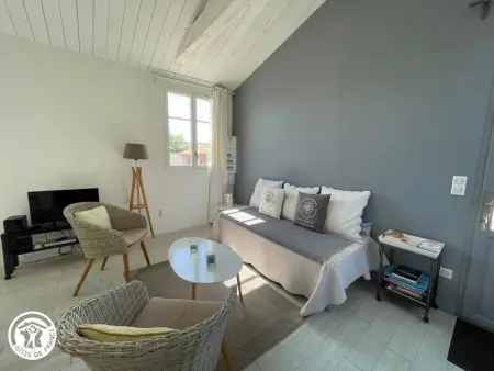 Gîte en plein bourg avec terrasse ensoleillée, vélos à disposition et parking – proche thalasso et plages - Photo 4