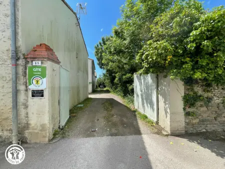 Gîte en plein bourg avec terrasse ensoleillée, vélos à disposition et parking – proche thalasso et plages - Photo 14