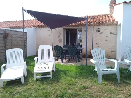 Gîte authentique avec cheminée, terrasse privée, accessible PMR, pêche et activités ULM - Vendée - Photo 15