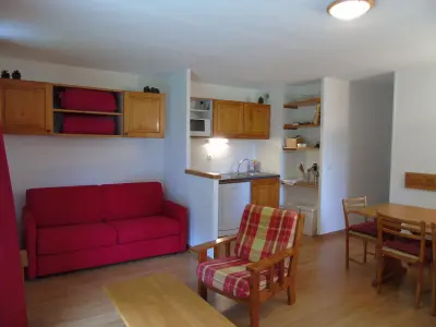 Appartement à Valfréjus, Appartement cosy 2 pièces avec terrasse, proche télésièges et commerces, idéal pour 6 personnes! - L879937