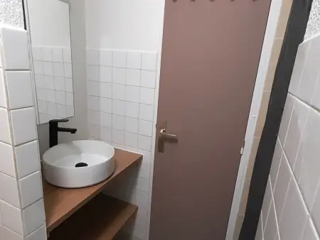 Studio cosy avec parking, proche plage - 34400 Agde - Photo 8