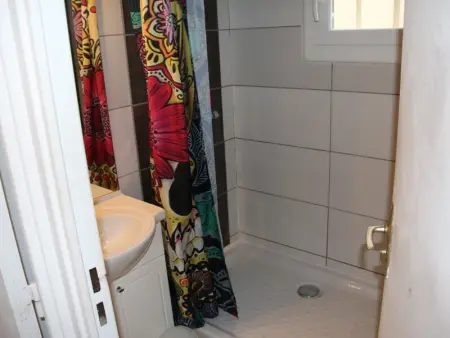 Villa climatisée avec piscine, terrasse et parking privé à Agde - Photo 8