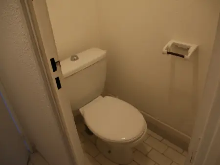 Villa climatisée avec piscine, terrasse et parking privé à Agde - Photo 9