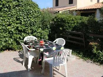 Wohnung in Cap d'Agde naturisme,Villa climatisée, 4 pers, piscine, terrasse, parking, proche plage - Agde. FR-1-606-3 N°830610