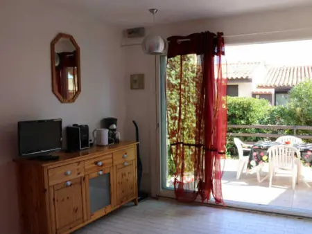Villa climatisée, 4 pers, piscine, terrasse, parking, proche plage - Agde. - Photo 3