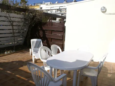 Charmante Villa Climatisée avec Terrasse, Parking et Cuisine Équipée - 2 Personnes - Photo 7