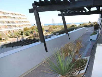 Appartement à Cap d'Agde naturisme, Studio climatisé avec terrasse et parking à Agde, proche plage et commodités - N°879946