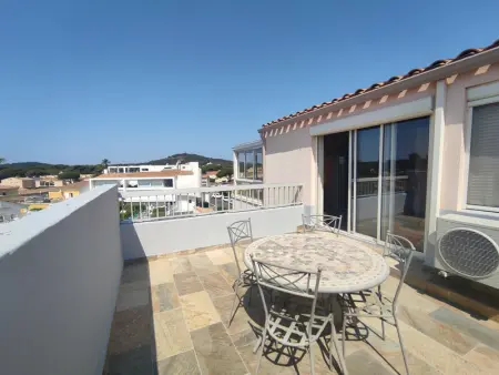 Appartement climatisé, 2-4 pers., piscine, parking sécurisé - Photo 1