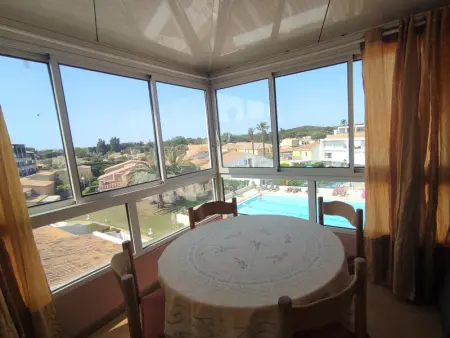 Appartement climatisé, 2-4 pers., piscine, parking sécurisé - Photo 3