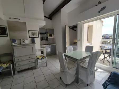 Appartement climatisé avec piscine et parking sécurisé - Photo 7