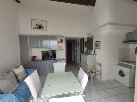 Appartement climatisé avec piscine et parking sécurisé - Photo 8