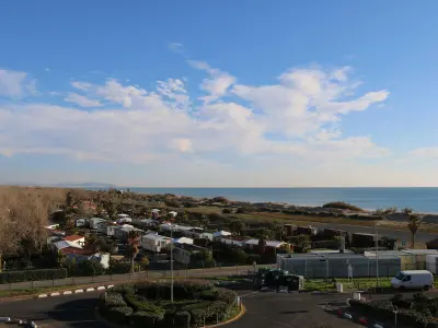 Appartement à Cap d'Agde naturisme, Studio rénové avec terrasse, parking, proche mer - N°879974