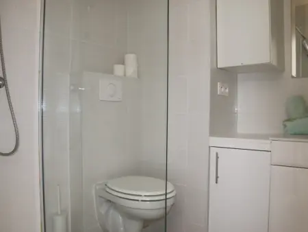 Studio climatisé avec parking privé et terrasse au Cap d'Agde - Photo 6