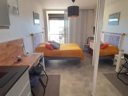 Studio climatisé avec balcon et parking au Cap d'Agde, près de la mer - Photo 3