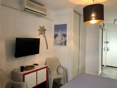 Studio climatisé avec balcon et parking au Cap d'Agde, près de la mer - Photo 8