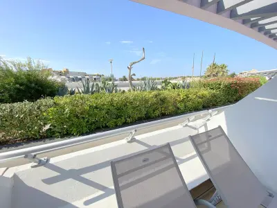 Appartement in Cap d'Agde naturisme, Appartement climatisé avec grande terrasse et parking couvert à Agde - L879995