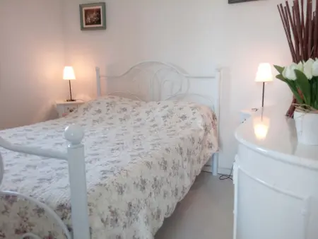 Villa climatisée avec parking privé, balcon et équipements complets pour 4 personnes à Agde - Photo 8