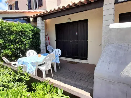 Villa Cozy avec Terrasse, Piscine et Parking à Agde - Photo 6