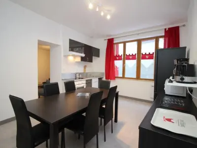 Appartement à Mont Dore, Bel Appartement T3 avec WIFI au Centre du Mont-Dore, Proche des Thermes - L880010
