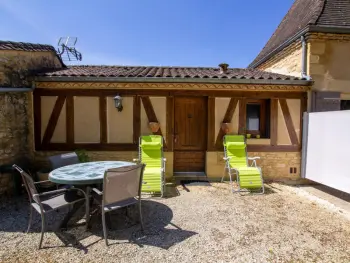 Appartement à La Roque Gageac,Studio confortable avec jardin, près de Sarlat et des plus beaux villages de France FR-1-616-25 N°880030