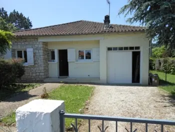 Gite à Trélissac,Maison moderne à Trélissac, 2 chambres, jardin clos, Wi-Fi, à 5 km de Périgueux FR-1-616-74 N°838534