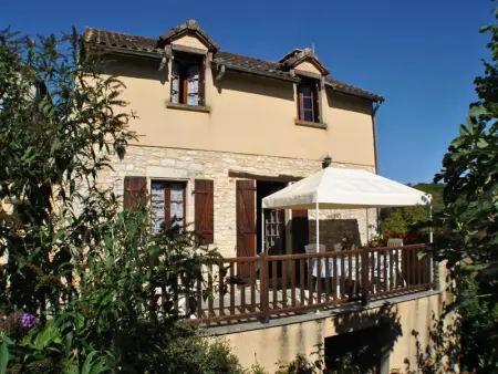 Maison spacieuse avec jardin clos près de Sarlat - Photo 1