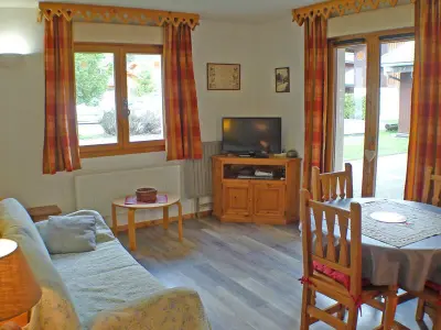 Appartement à Samoëns, Appartement cosy avec piscines, parking et WiFi à Samoëns - L880046