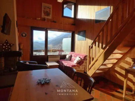 Agréable appartement montagnard pour 6 pers. proche commerces et télécabines - Photo 2