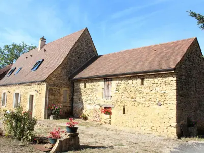 Wohnung in Tamniès,Maison rustique près de Sarlat: 4 chambres, jardin, Wi-Fi, activités nature, ferme et lac à proximité FR-1-616-186 N°880064