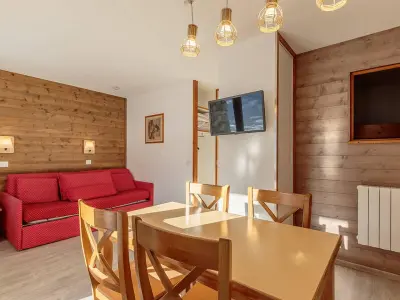 Appartement à Belle Plagne, Charmant appart. skis aux pieds, terrasse sud, central, 4 pers, TV, parking, casier à ski - L941781