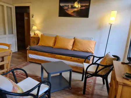 Charmante Maison de Village 2 Chambres, Proche Télécabine et Centre, Tout Confort - Photo 3