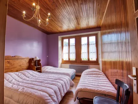 Charmante Maison de Village 2 Chambres, Proche Télécabine et Centre, Tout Confort - Photo 4