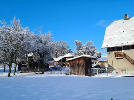 Charmante Maison de Village 2 Chambres, Proche Télécabine et Centre, Tout Confort - Photo 14