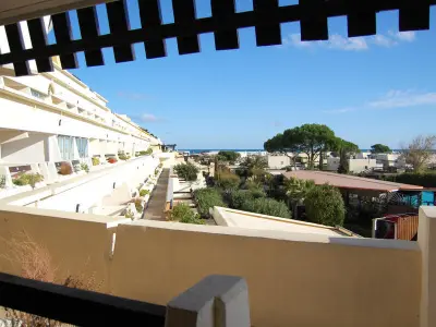 Appartement à Cap d'Agde naturisme, Studio Climatisé avec Terrasse, Parking et Wifi À Proximité du Waiki - L880103