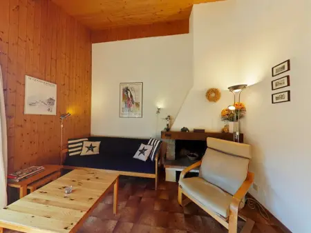 Bel Appt 2P avec mezzanine, parking à 900m du centre - Photo 2