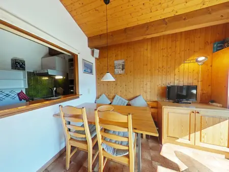 Bel Appt 2P avec mezzanine, parking à 900m du centre - Photo 3