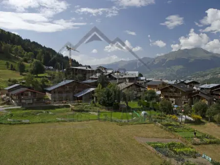 Studio cosy rénové avec balcon, proche pistes/commerces, à Montchavin La Plagne - Photo 5