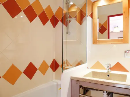 Appartement cosy 2 pièces + cabine, ski-in/ski-out, balcon sud, rénové, 6 pers, Montchavin Les Coches - Photo 4