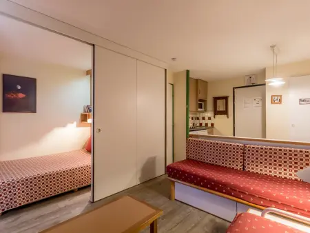 Charmant appartement rénové 4/5 pers. avec balcon, à 3 min des pistes – Montchavin Les Coches - Photo 2