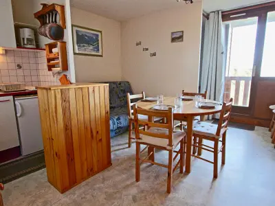 Appartement à Chamrousse, Coquet studio cabine pour 4 avec balcon et accès direct aux pistes - Chamrousse 1750 - L966150