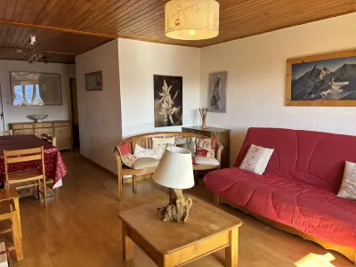 Appartement à Huez, Spacieux appartement 8 pers, balcon sud, télésiège à 150m, animaux acceptés - Vieil Alpe - L880193