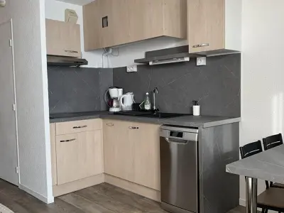 Appartement à Huez, Appartement cosy 4 pers. avec balcon sud, proche commerces et remontées, L'Alpe d'Huez - L880201