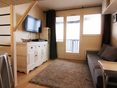 Appartement à Huez, Studio cosy 4 pers avec balcon exposé sud, proche commerces et pistes, quartier des Jeux - L880209