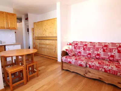 Appartement à Huez, Studio cosy pour 4 à L'Alpe d'Huez - Emplacement idéal, animaux acceptés, proche pistes et commerces - L880214