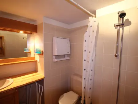 Beau 4 pièces avec balcons aux Saisies, 2 salles de bains, 8 couchages, équipements complets - Photo 2