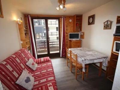 Appartement à Les Saisies, Studio Cabine 4 Pers, Balcon, au Coeur des Saisies, à 250m des Pistes - L880269