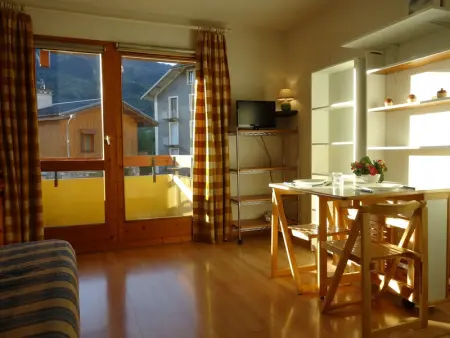 Studio 4 pers avec balcon à Bourg Saint Maurice, proche centre et commerces - animaux acceptés - Photo 1