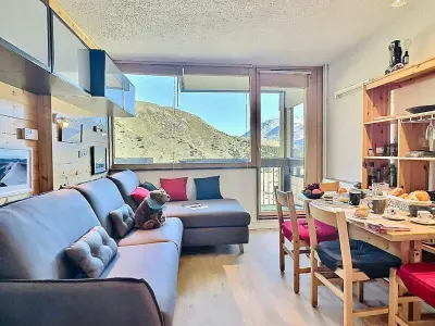 Appartement à Tignes, Charmant studio à Tignes proche pistes et commerces, 4 pers, balcon, TV, lave-linge - L960821